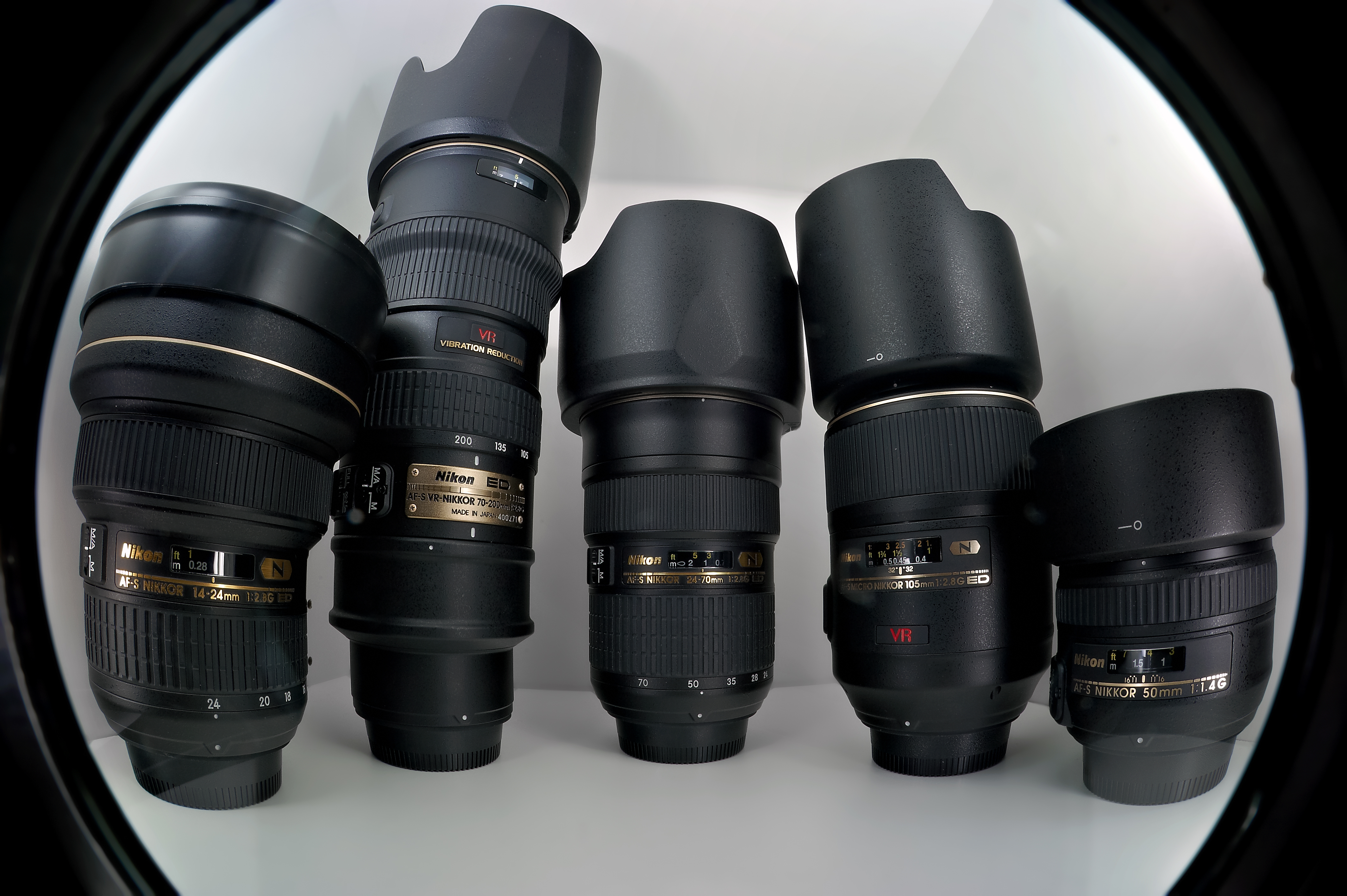 D5100 объективы. Leica 1600 mm f/5.6 Telephoto. Carl Zeiss Planar 50mm f/0.7. Nikon 24-120 f4.